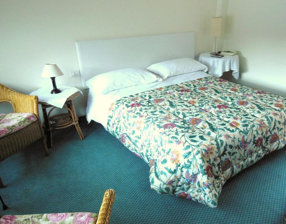 Hotel Nautilus Valmadrera Rom bilde