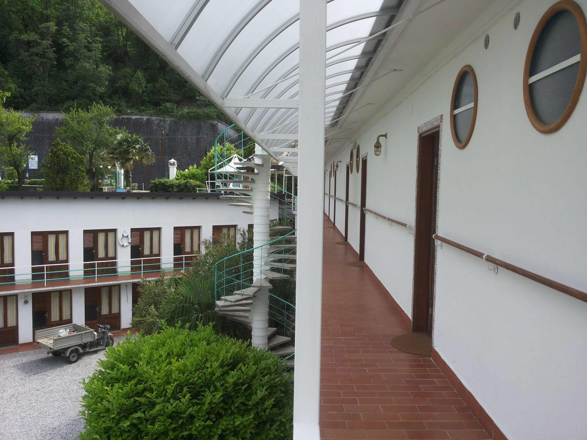 Hotel Nautilus Valmadrera Eksteriør bilde